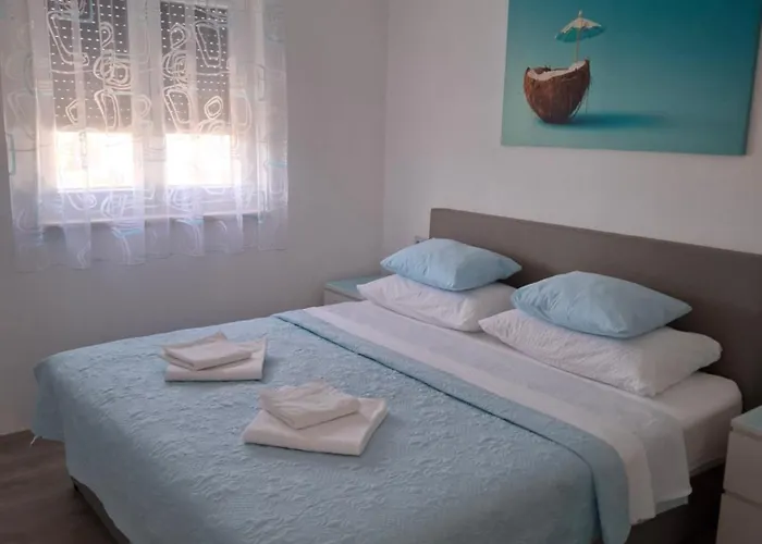 Sunset 아파트 풀라